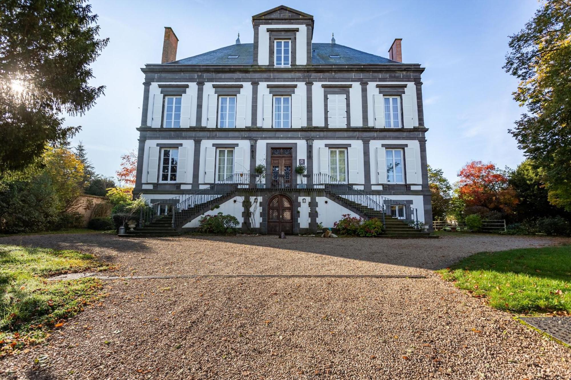 Manoir De La Manantie - Teritoria Bed & Breakfast Lezoux Ngoại thất bức ảnh