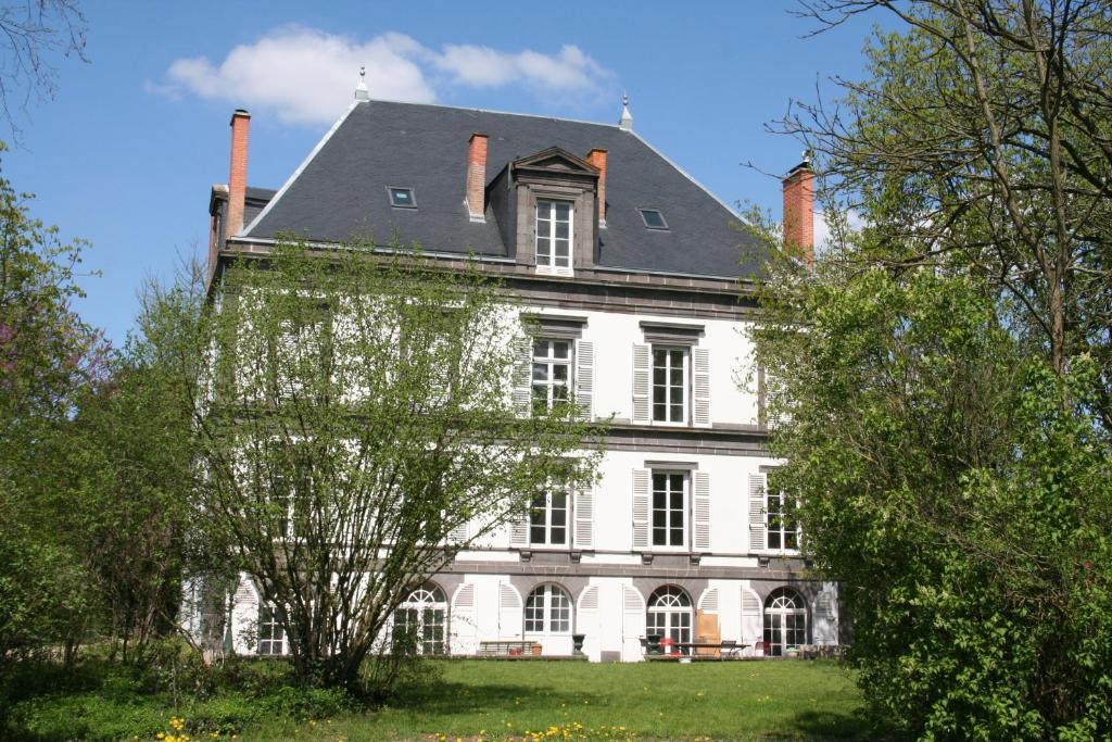 Manoir De La Manantie - Teritoria Bed & Breakfast Lezoux Ngoại thất bức ảnh