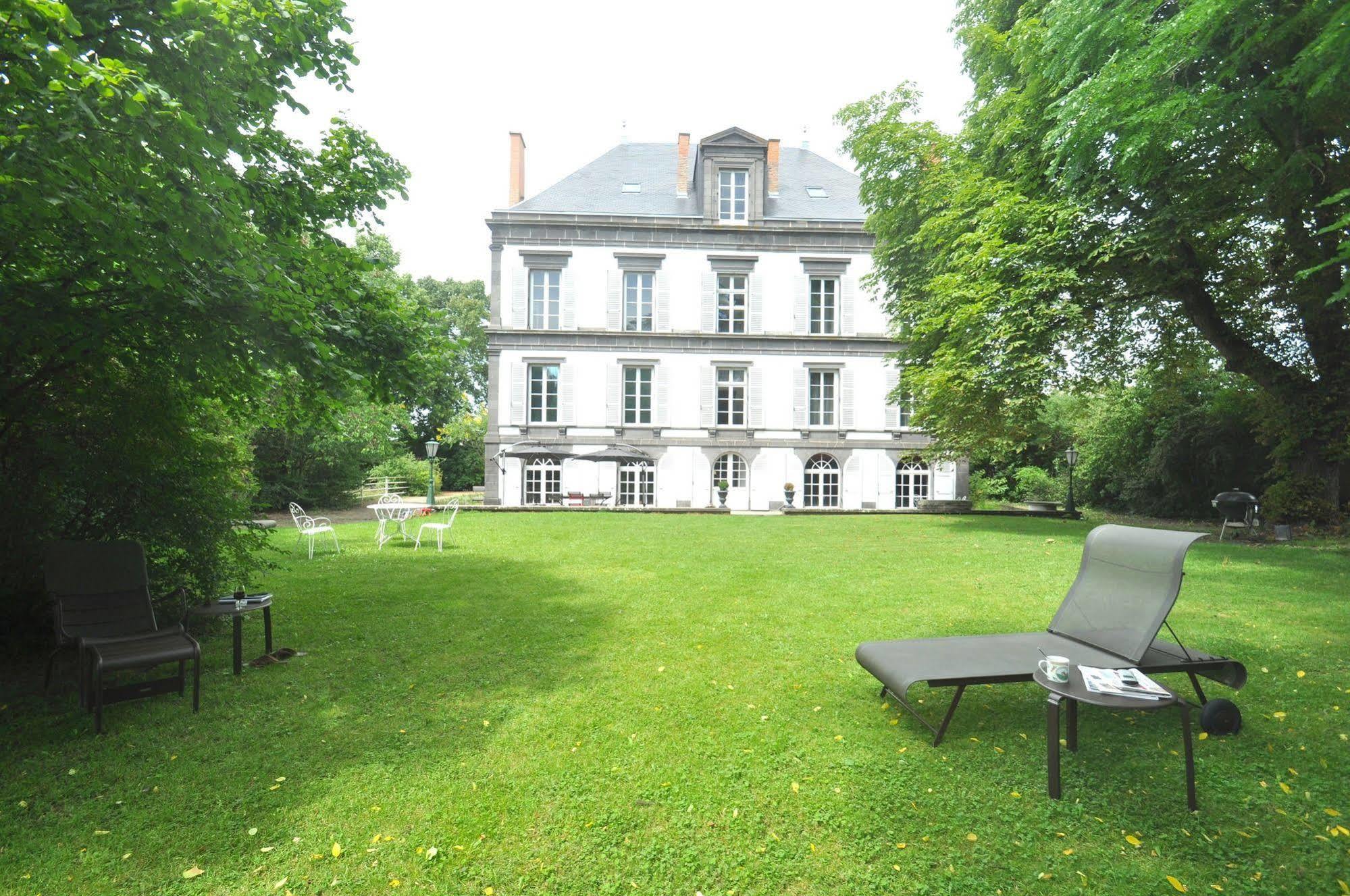 Manoir De La Manantie - Teritoria Bed & Breakfast Lezoux Ngoại thất bức ảnh